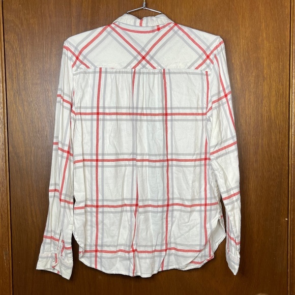 Aerie Woman’s Casual Button Down Plaid Shirt Size Small - Picture 7 of 7